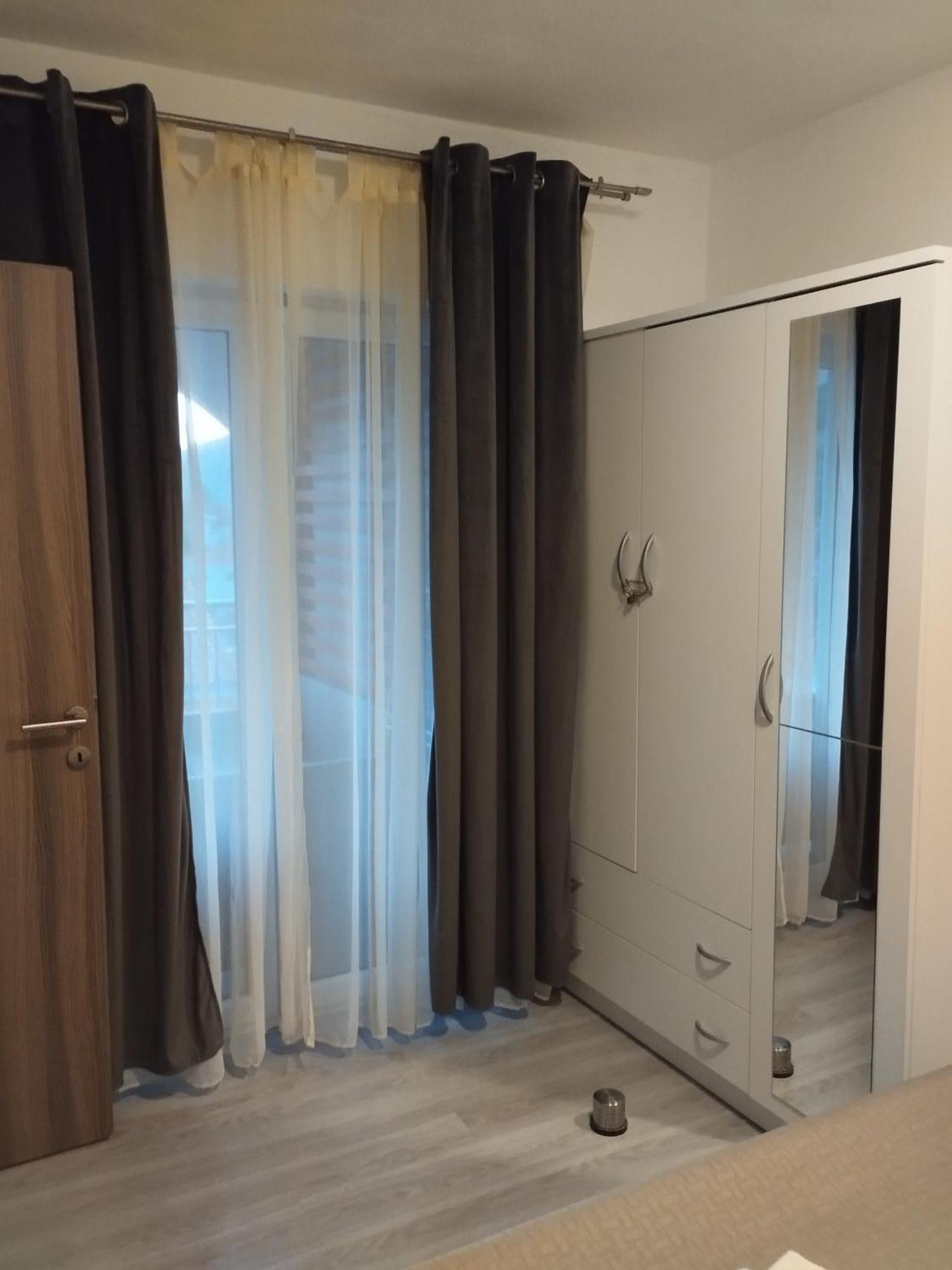 טרוגיר Apartment Tina מראה חיצוני תמונה